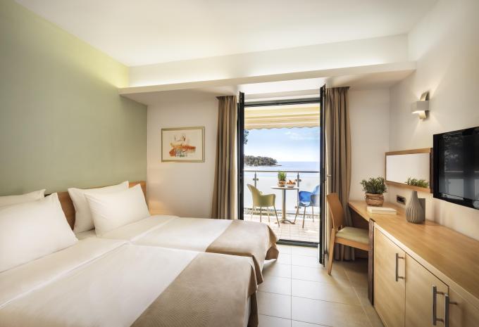 Zimmerbeispiel: DB02 Standard Doppelzimmer Balkon oder Terrasse C2