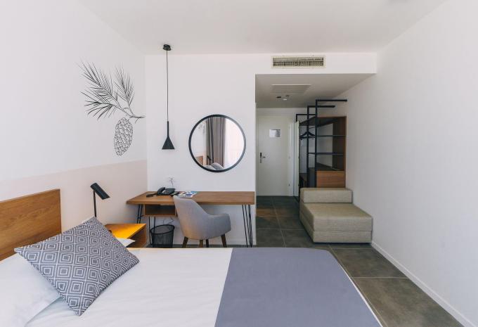 Zimmerbeispiel Doppelzimmer „Comfort Balkon COM“