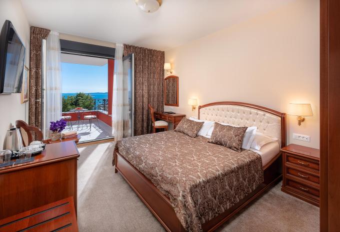 Zimmerbeispiel, DB02 Superior Doppelzimmer Balkon