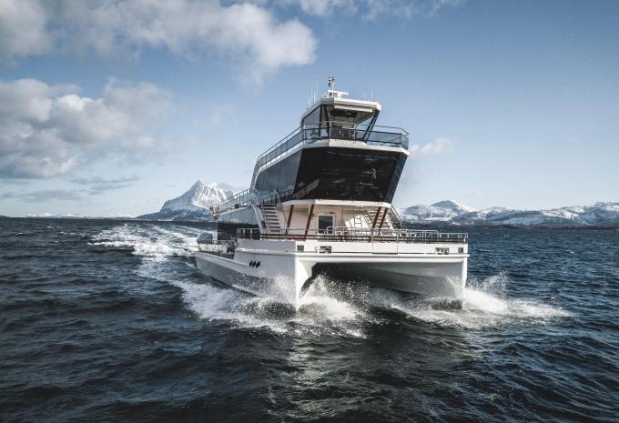 Tromsø Fjord Cruise