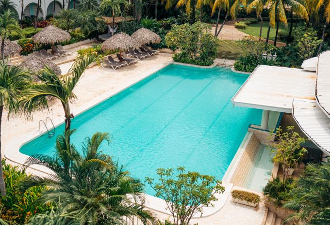 Tamarindo Diria Beach Resort