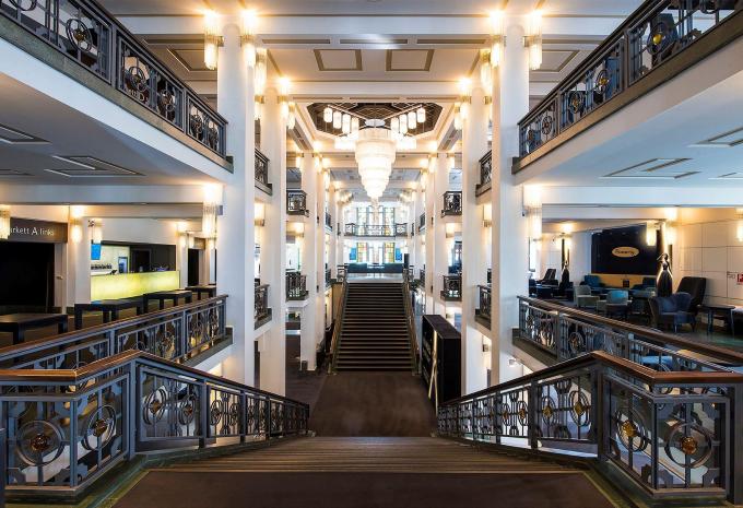 Friedrichstadt-Palast