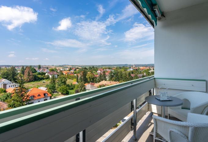 Zimmerbeispiel, Doppelzimmer (DZ) „Standard Balkon“