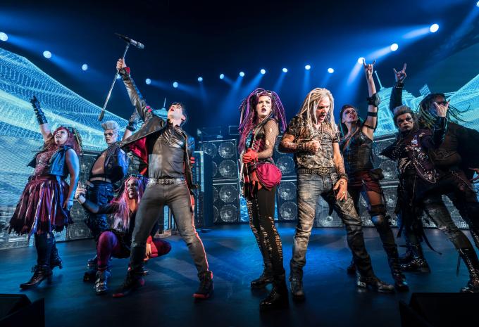 WE WILL ROCK YOU - Das Musical in Stuttgart