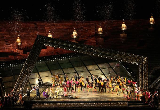 Arena di Verona / La Traviata