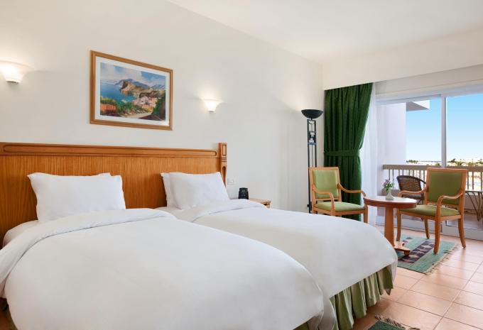 Long Beach Resort ****