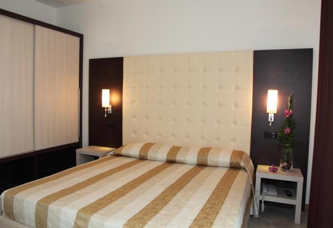 Zimmerbeispiel Suite „Balkon Easy“