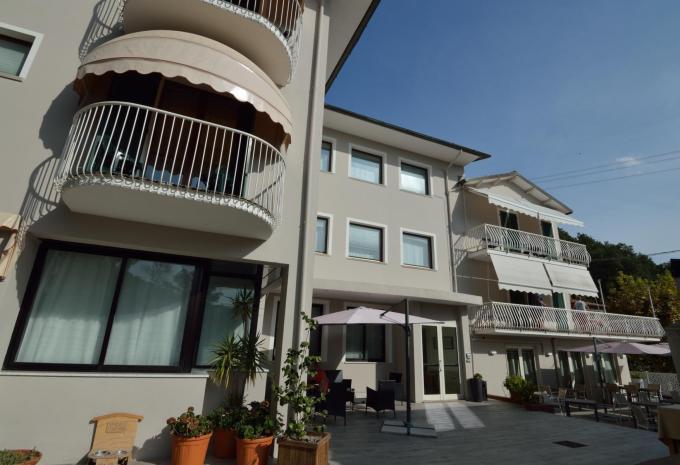 Hotel Monti, San Baronto