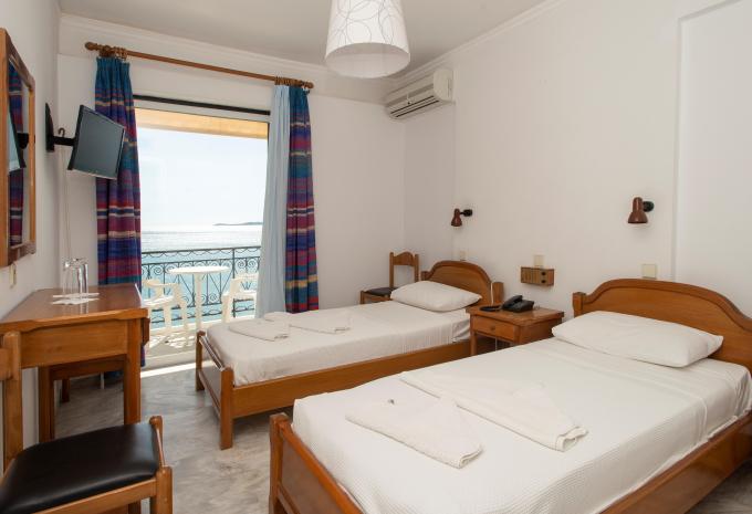 Zimmerbeispiel, Doppelzimmer (DZ) „seitlicher Meerblick“