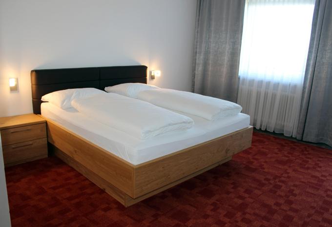 Zimmerbeispiel: Doppelzimmer Balkon