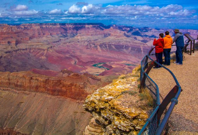 Grand Canyon Lookout