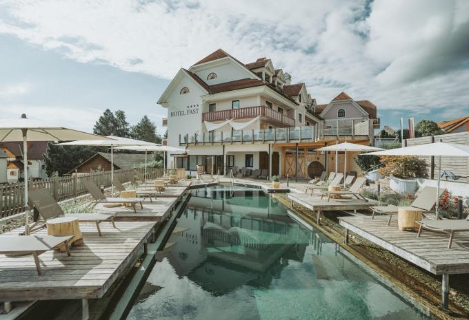 Mein Hotel Fast, Wenigzell