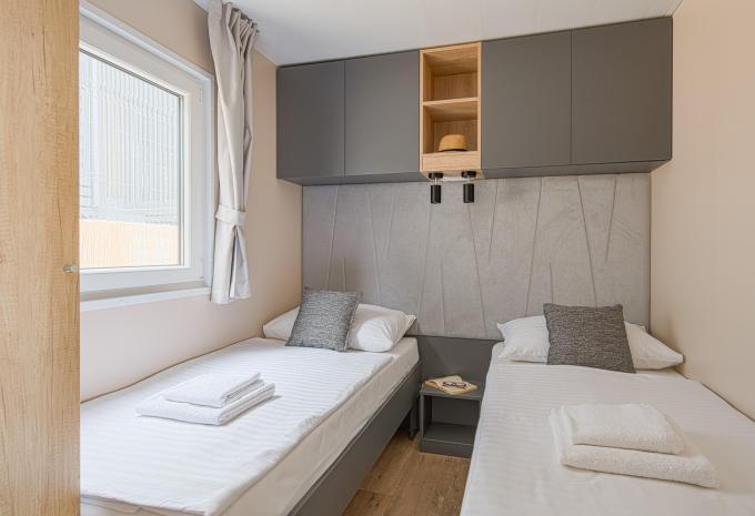 Zimmerbeispiel, Superior Mobile Home Terrasse Meerblick "Olive"