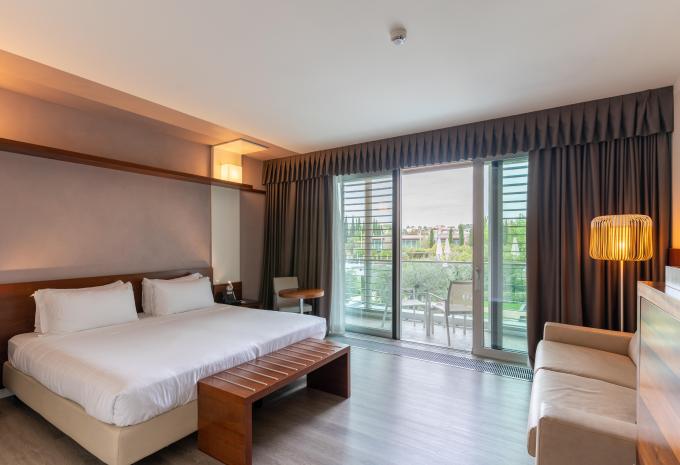 Zimmerbeispiel Balkon Aqua