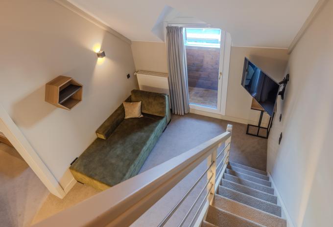 Zimmerbeispiel: Standard Familienzimmer Mansarde Balkon