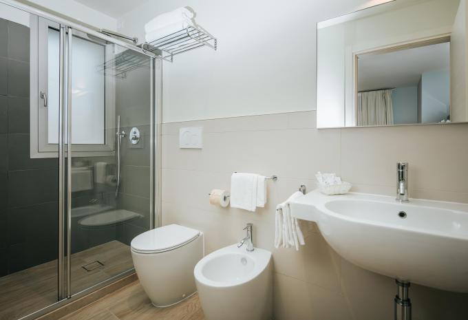 Zimmerbeispiel, Apartment Balkon für 2 Personen