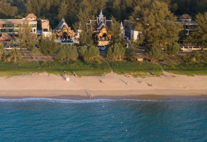 Maikhao Palm Beach Resort