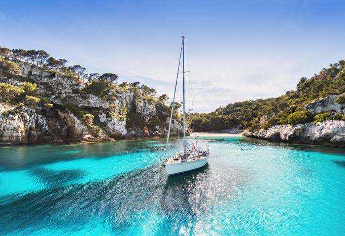 Menorca - Fly, Drive & Sleep