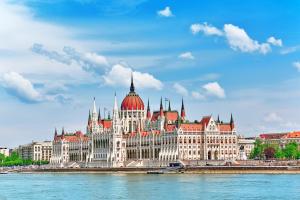 Von Wien über Budapest nach Pécs & retour - Kurz-Flusskreuzfahrt