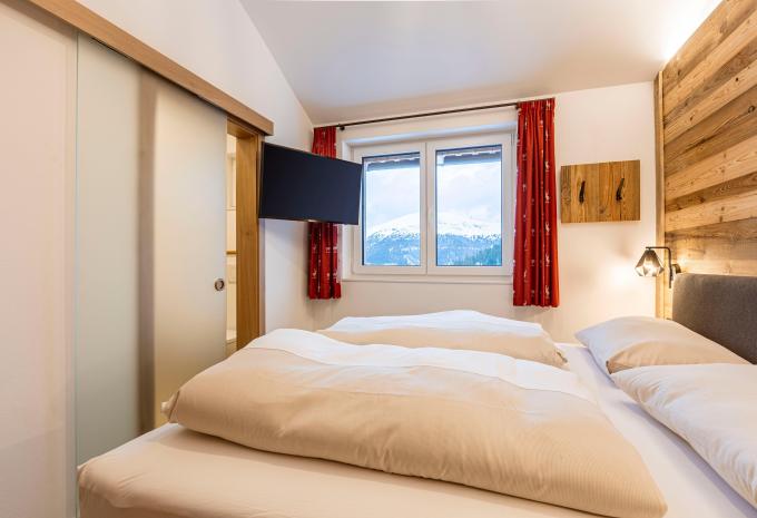 Wohnbeispiel: Standard Ferienhaus Apartment Hot Tub ohne Whirlpool-Funktion 8 Personen Terrasse