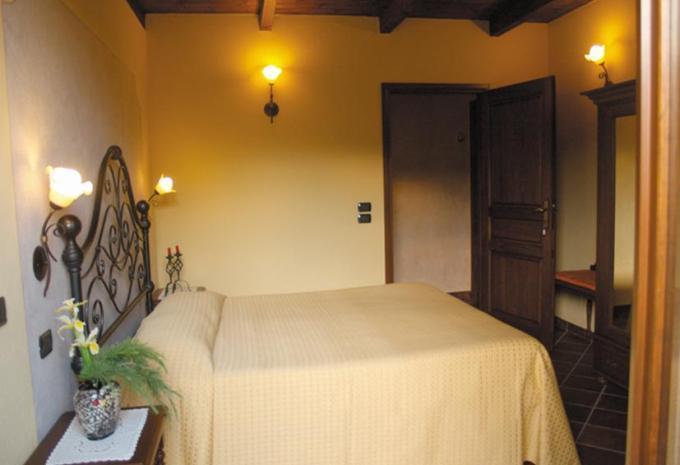 Zimmerbeispiel / Agriturismo San Bovo