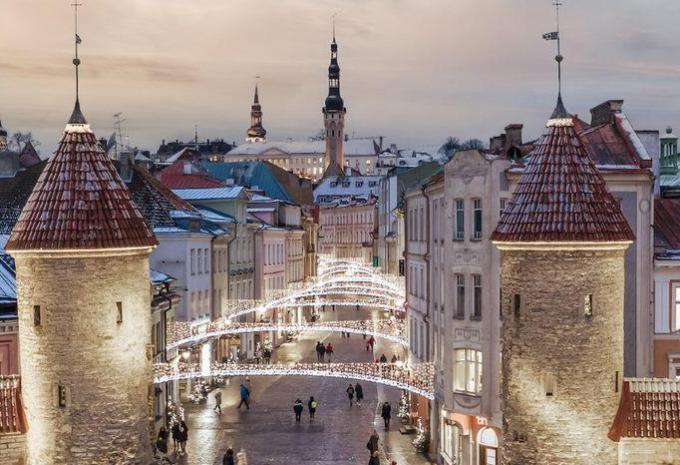 Adventrundreise mit Weihnachtsmärkten Riga & Tallinn