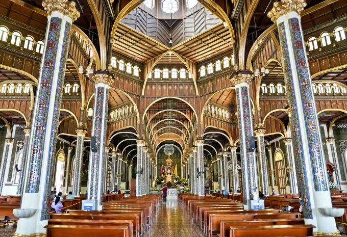 Basilika Nuestra Señora de los Ángeles, Cartago