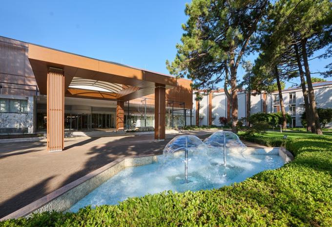 Hotel PELEGRIN Plava Laguna ****