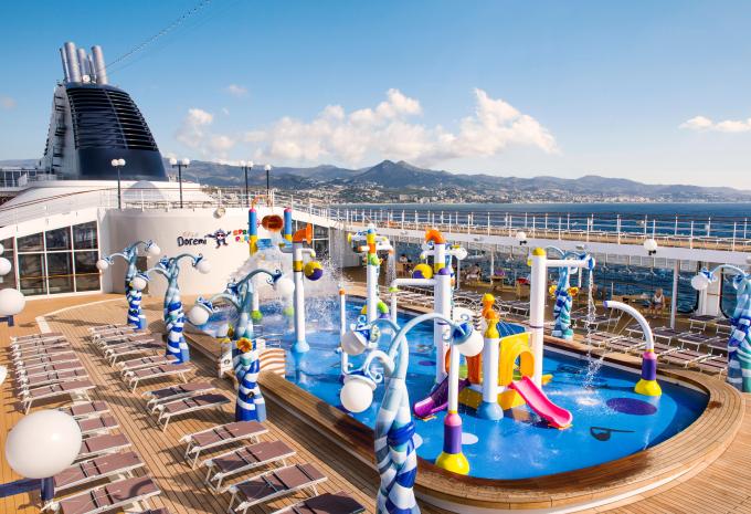 MSC Lirica