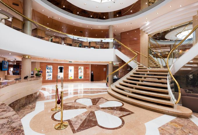 MSC Lirica