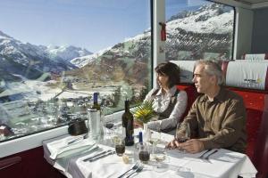 Grand Train Tour of Switzerland im Winter - Zugrundreise