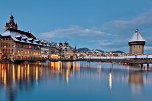 Wintererlebnis Schweiz - Luzern und Vierwaldstättersee - Zugreise