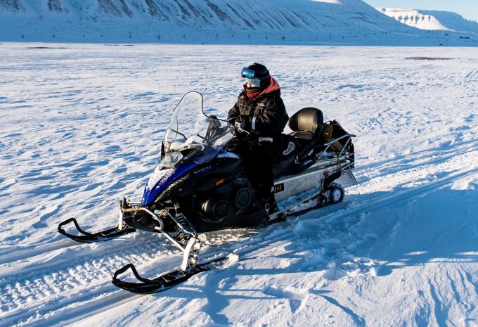 Motorschlitten zu Tempelfjorden