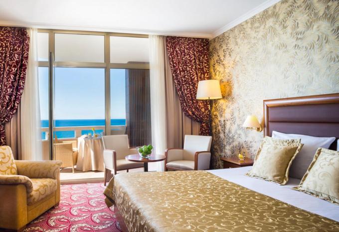 Zimmerbeispiel, Superior Doppelzimmer Balkon Meerblick C2M