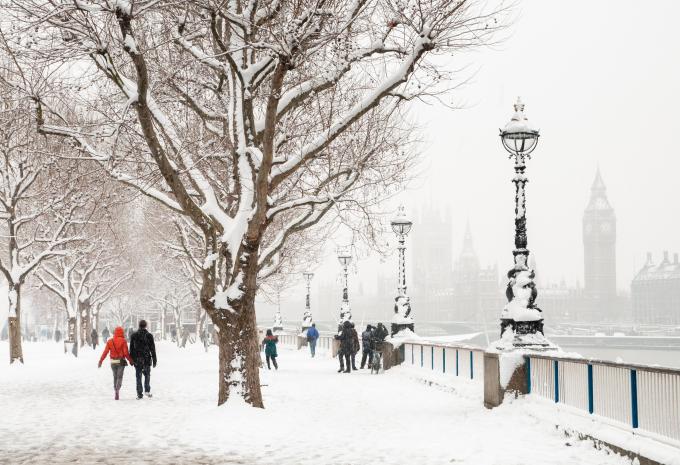 Verschneite Southbank bei Waterloo