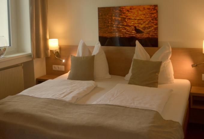 Zimmerbeispiel / Hotel Am Greiner, Rust