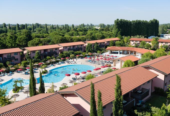 Green Village Eco Resort****
