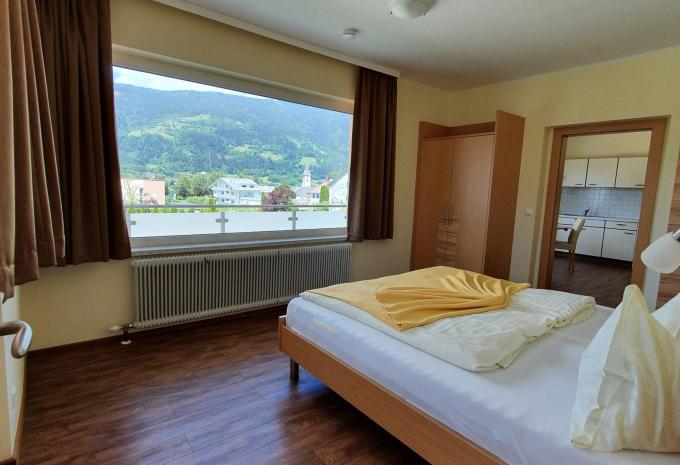 Zimmerbeispiel, Familienzimmer (FZ) „Standard Nebenhaus“