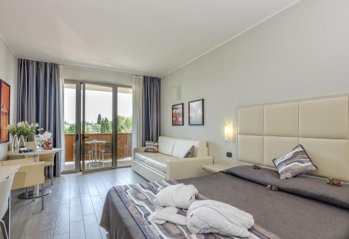 Zimmerbeispiel Doppelzimmer Standard Balkon