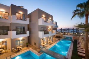 Cactus Bay Hotel & Apartments****