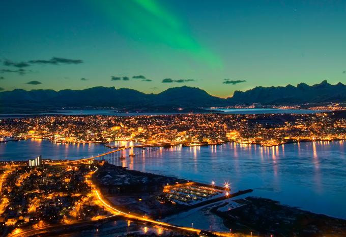 Tromsø mit Nordlichtern