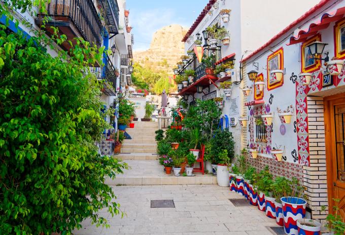 Alicante