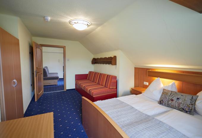 Zimmerbeispiel: Vierbettzimmer