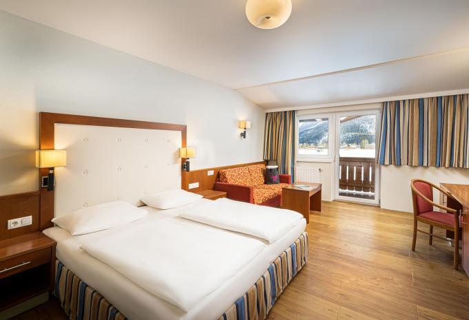 Zimmerbeispiel Doppelzimmer „Superior Balkon“